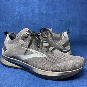 Brooks Levitate 4 Mens Running Shoes Black Grey RARE Sz 14 Near Mint Condition!